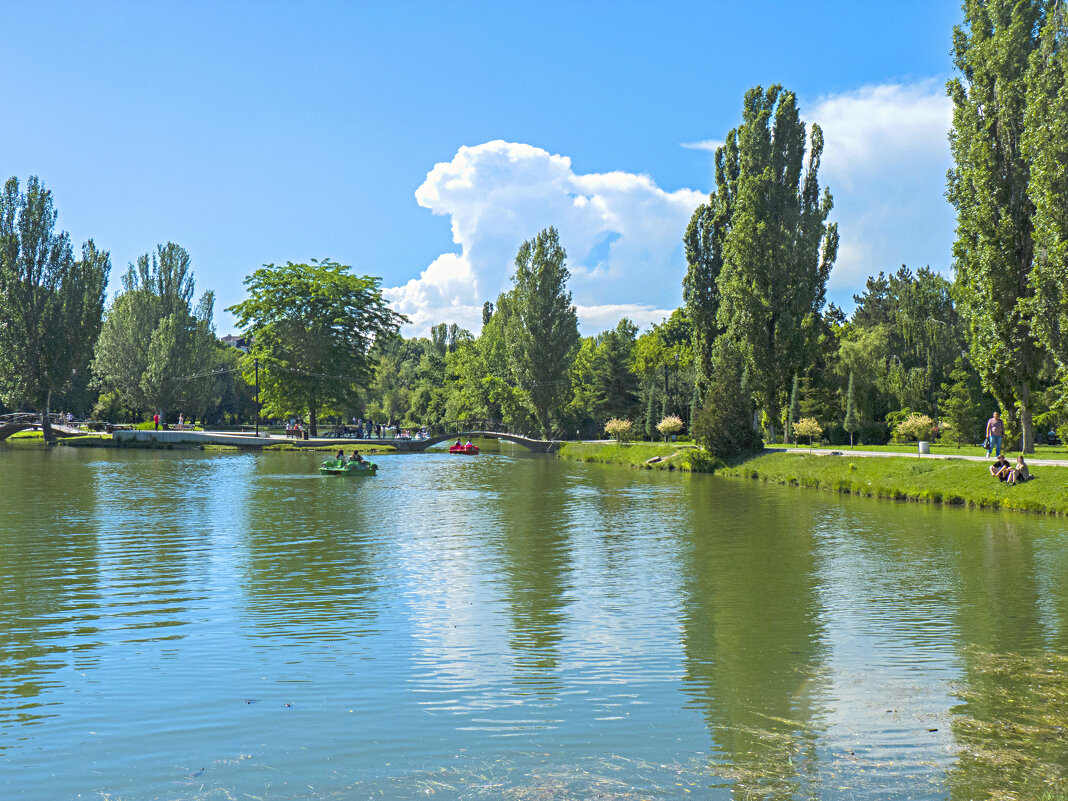Пейзажи  Гагаринского  парка - Валентин Семчишин
