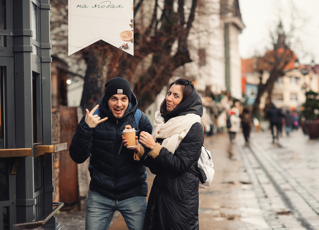 На ягодах..., настойка) - Лилия .