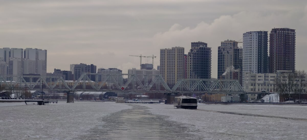 Даниловский мост - <<< Наташа >>>