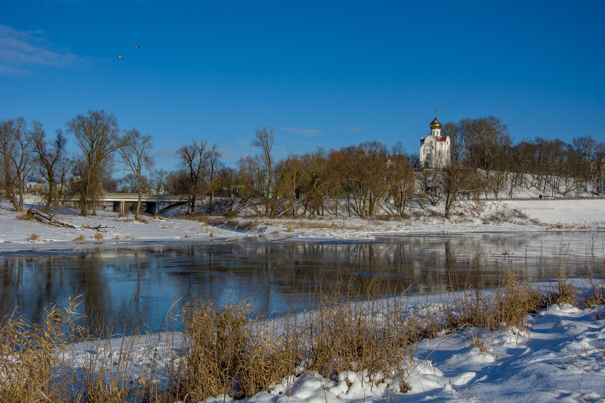 Солнечный зимний день. - Sergey (Apg)