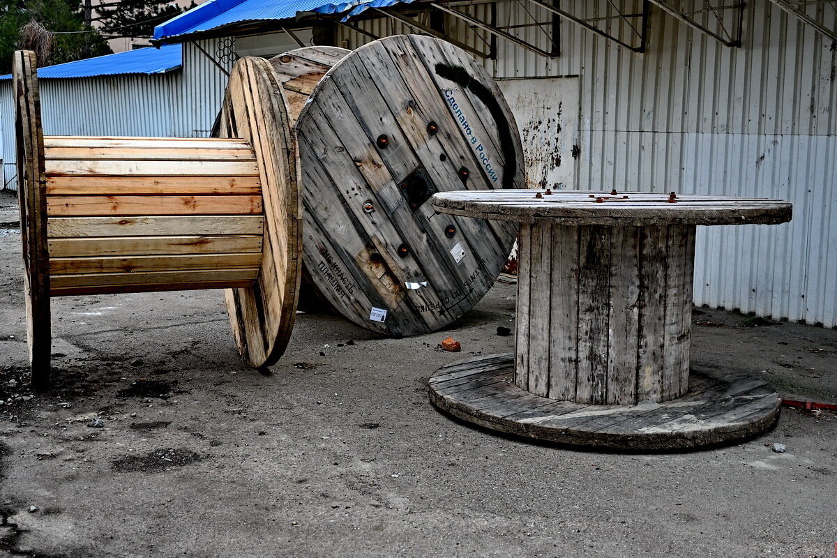 Свободные... - Николай Саржанов