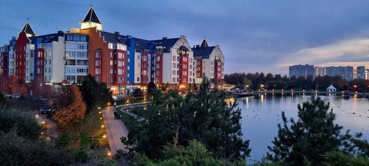 Немецкая деревня, г. Краснодар, осень 2025. - Екатерина Леш