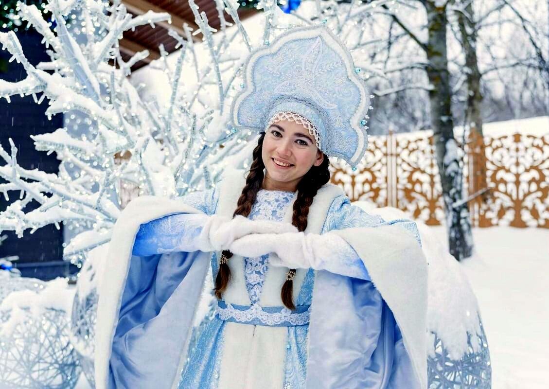 *  *  * - Елена 