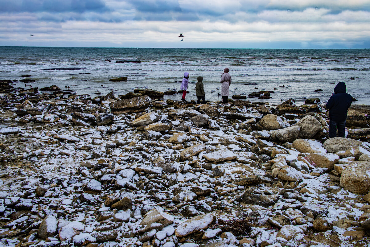 Берег - Анатолий Чикчирный