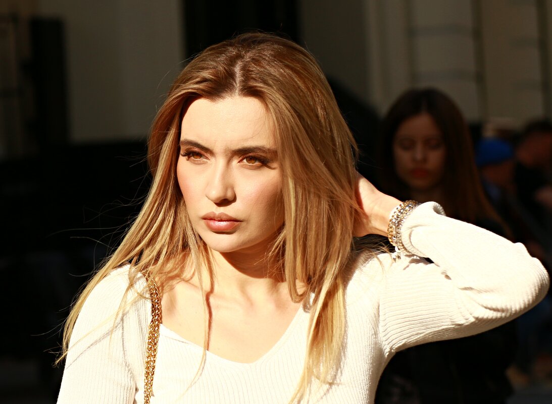 Уличный портрет - Владимир59 