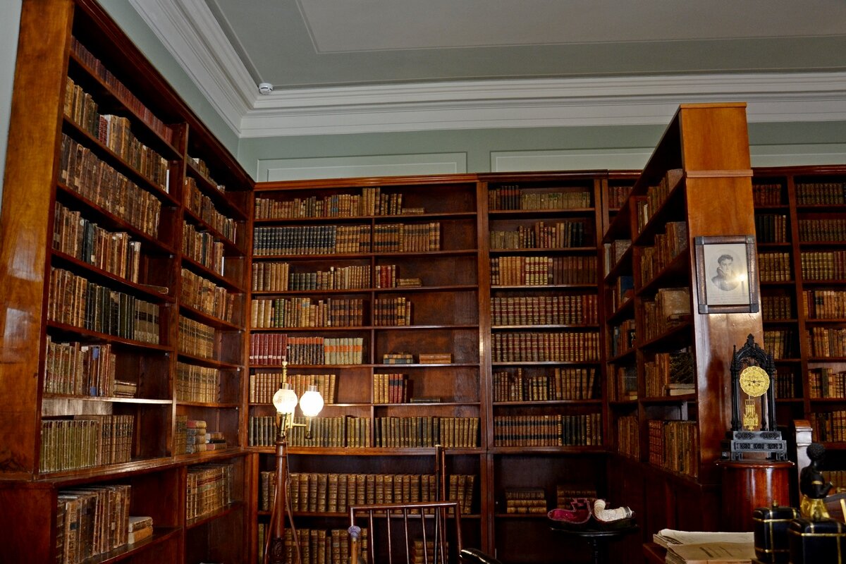 ДОМ-МУЗЕЙ ПУШКИНА НА МОЙКЕ. - Виктор Осипчук