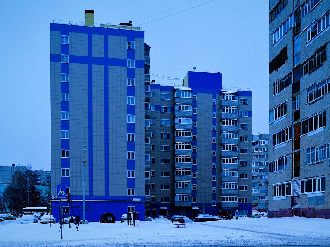 Чебоксары. Дом по пр. Тракторостроителей 52/1. - Пётр Чернега Чебоксары. Дом по пр. Тракторостроителей 52/1. - Пётр Чернега