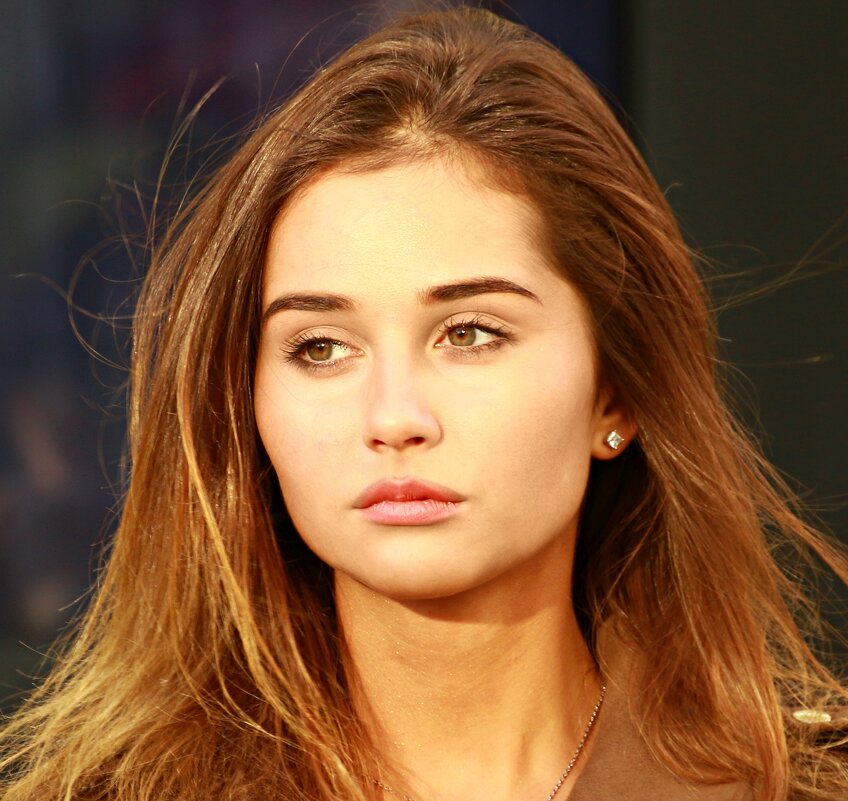 Спонтанный уличный портрет. - Владимир59 