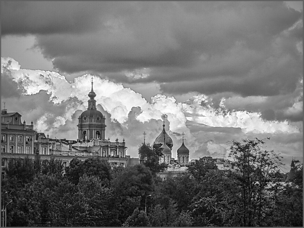 Небо над городом - Наталья Rosenwasser