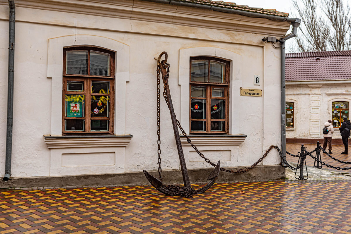 *** - Дмитрий Лупандин