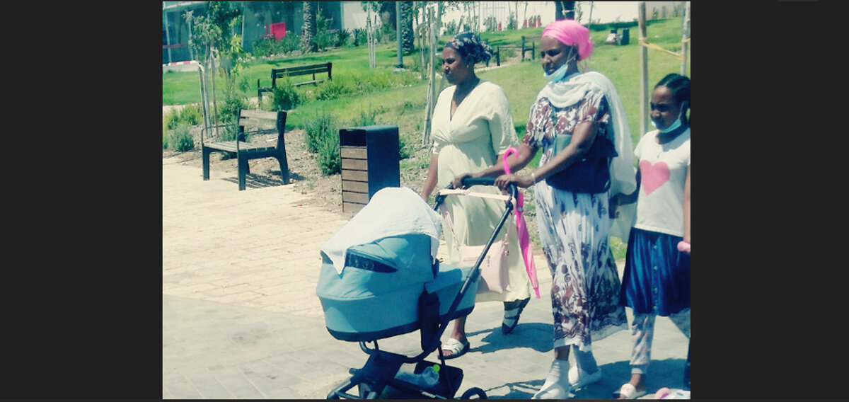 115 (64) - CLOSE WAYS ALL