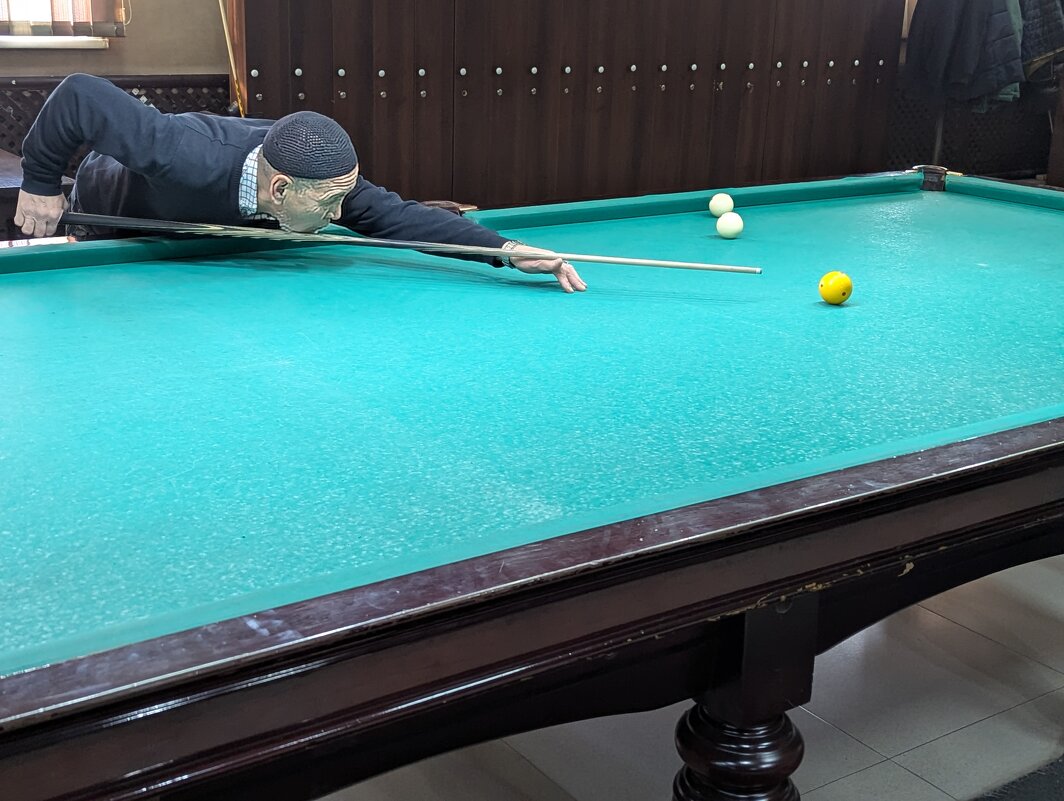 Играют ветераны - Андрей Хлопонин