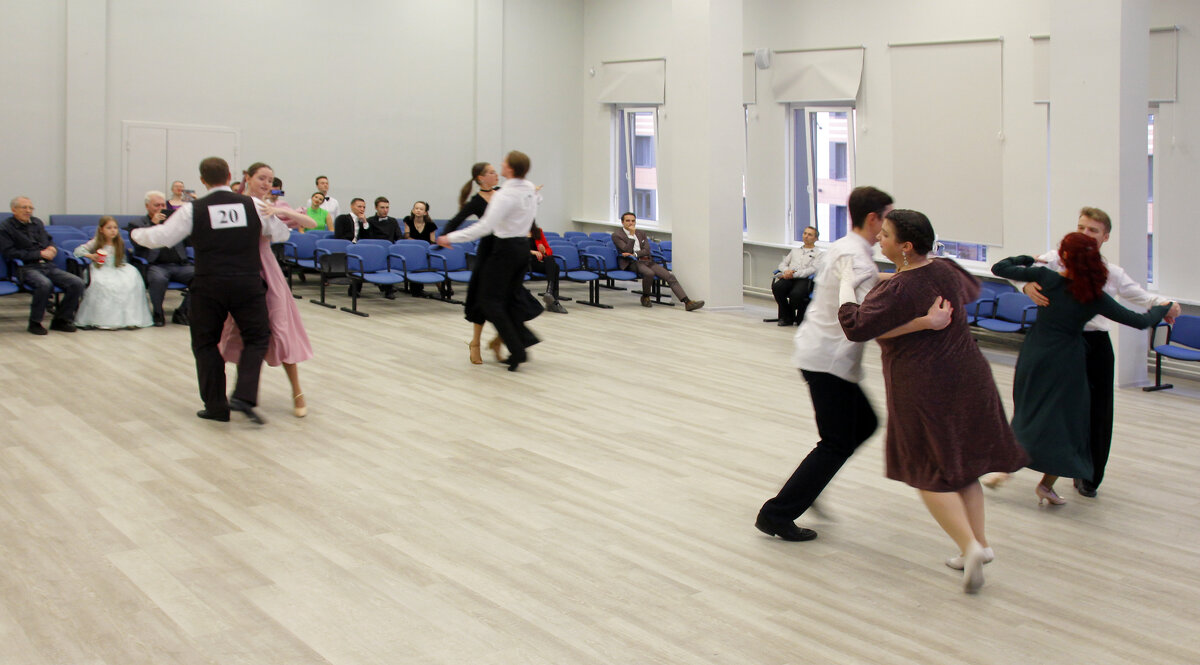 Танцевальный момент - Александр Рябчиков