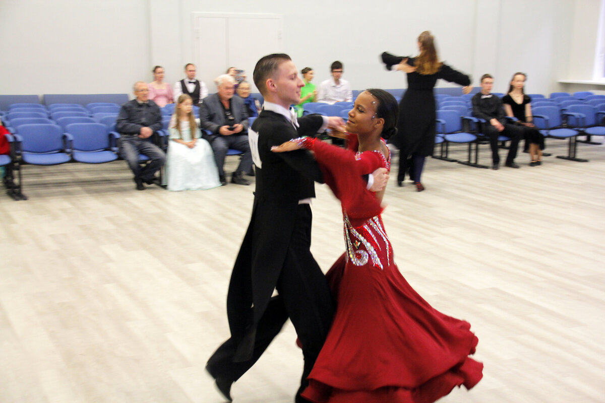 В вихре отечественного танца - Александр Рябчиков