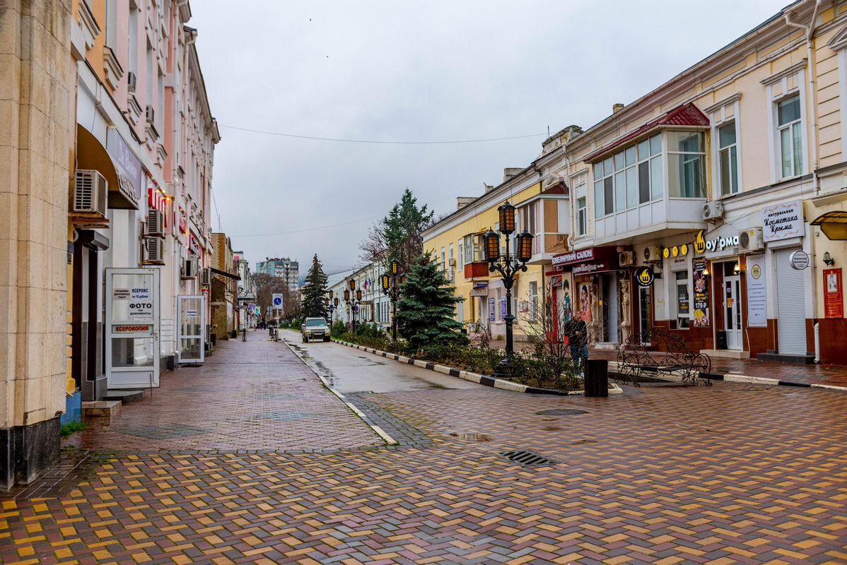 *** - Дмитрий Лупандин