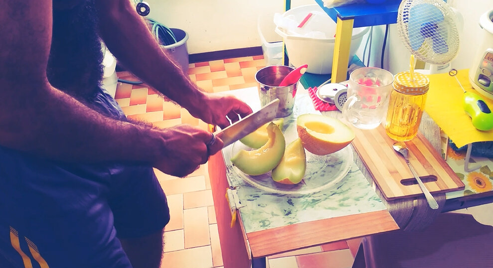 115 (69) - CLOSE WAYS ALL