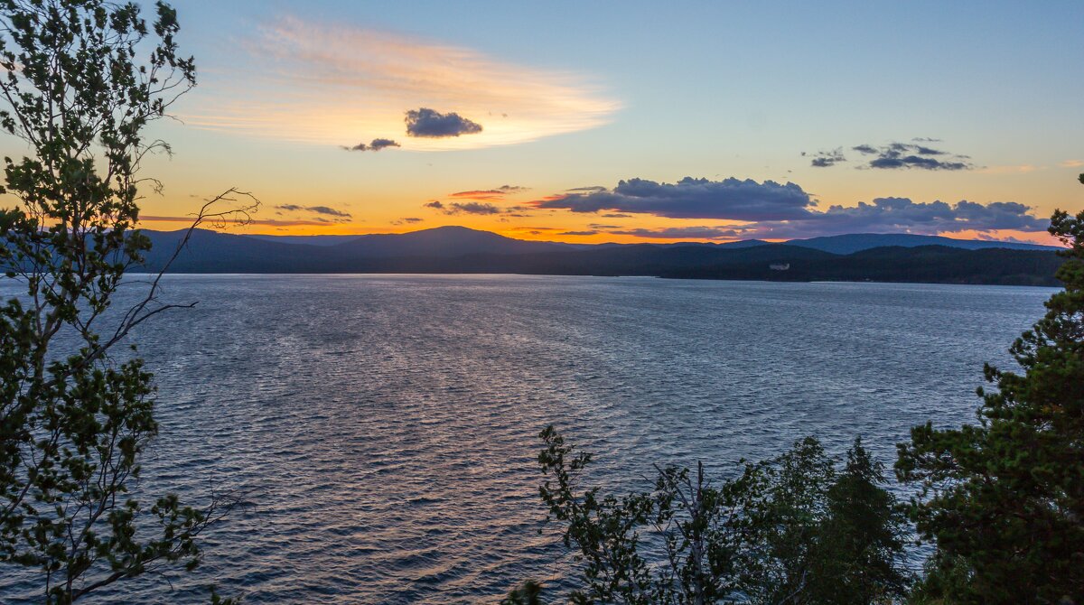 Закат на озере Тургояк. - Алексей Трухин Закат на озере Тургояк. - Алексей Трухин
