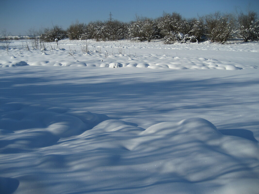 Тени - Anna Ivanova Тени - Anna Ivanova