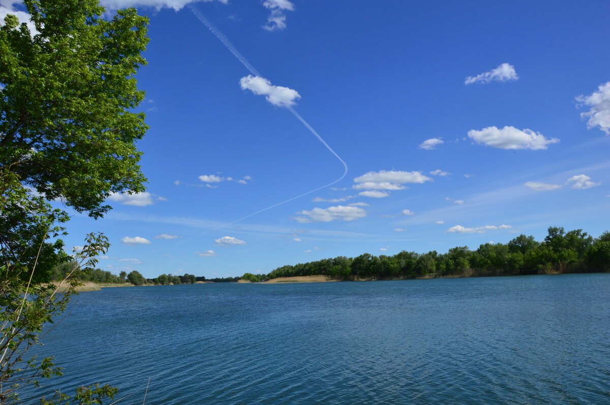 У реки. - Виктор 