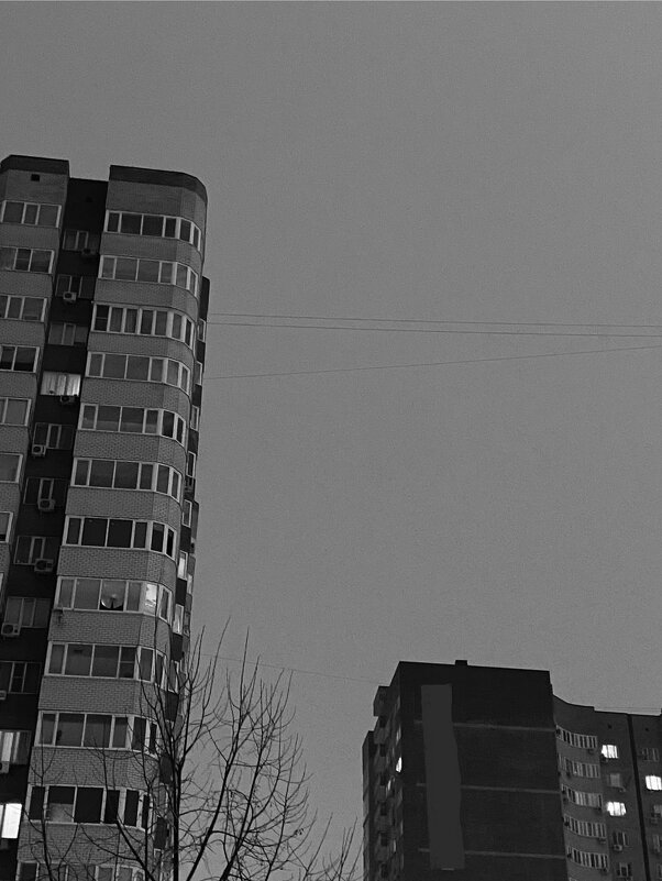 Многоэтажка - М С