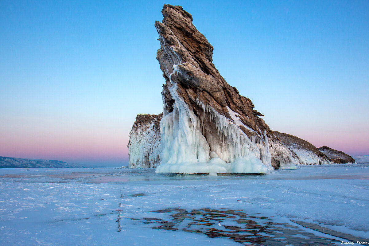 Зимнее утро Огоя - Евгений Тарасов 