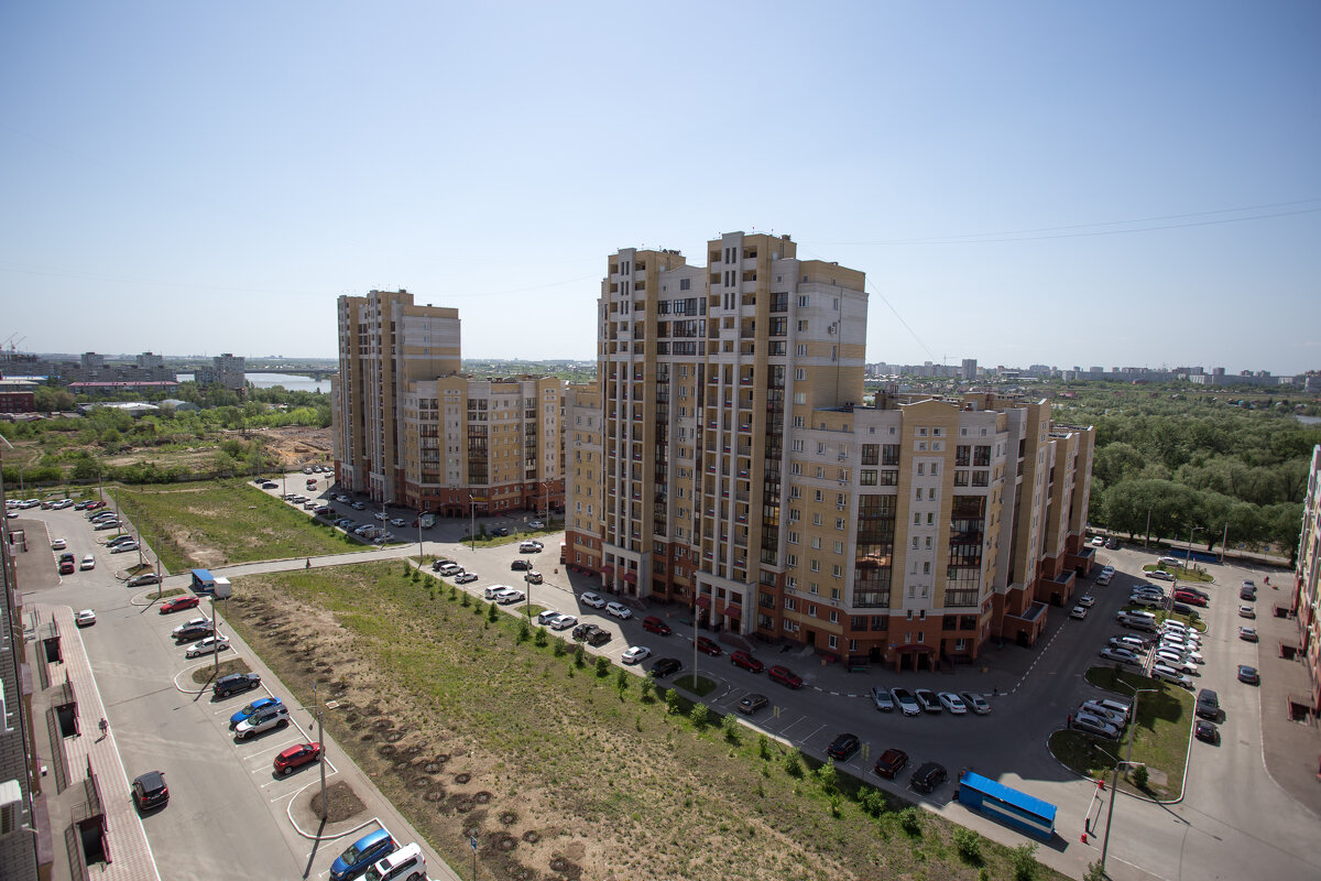 Омск . Новый район. - Андрей 