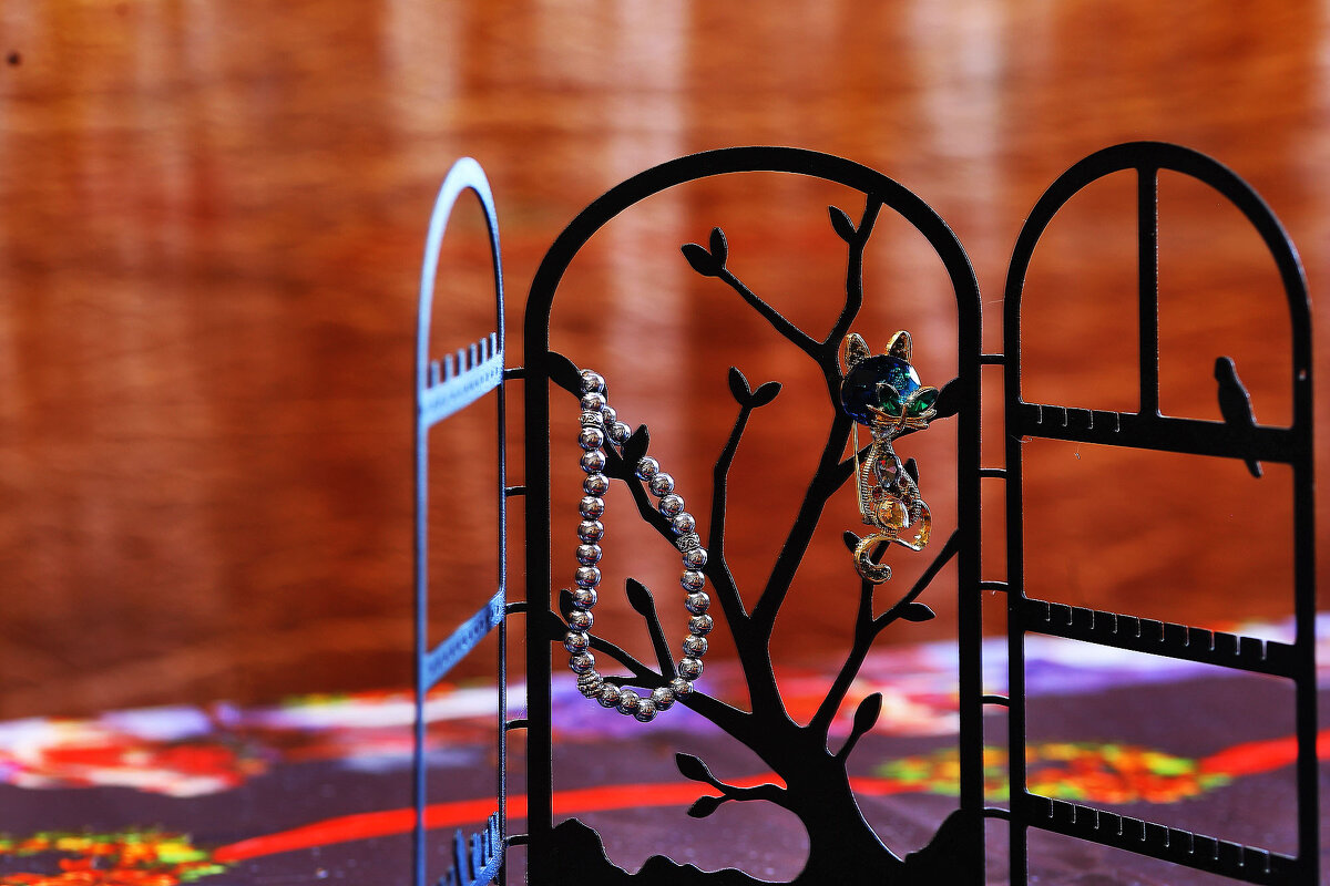 Гематитовое ожерелье - Юрий Гайворонскiий