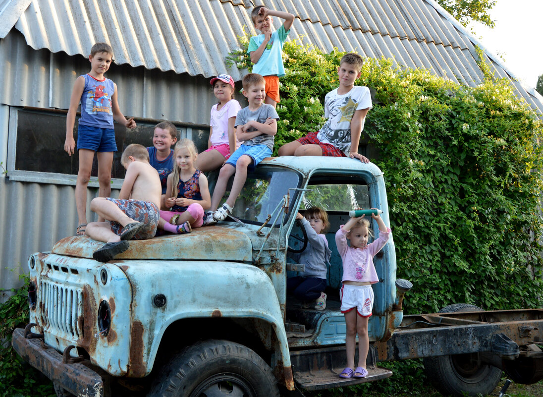Ржавая железяка, а сколько радости... - Надежда Куркина Ржавая железяка, а сколько радости... - Надежда Куркина