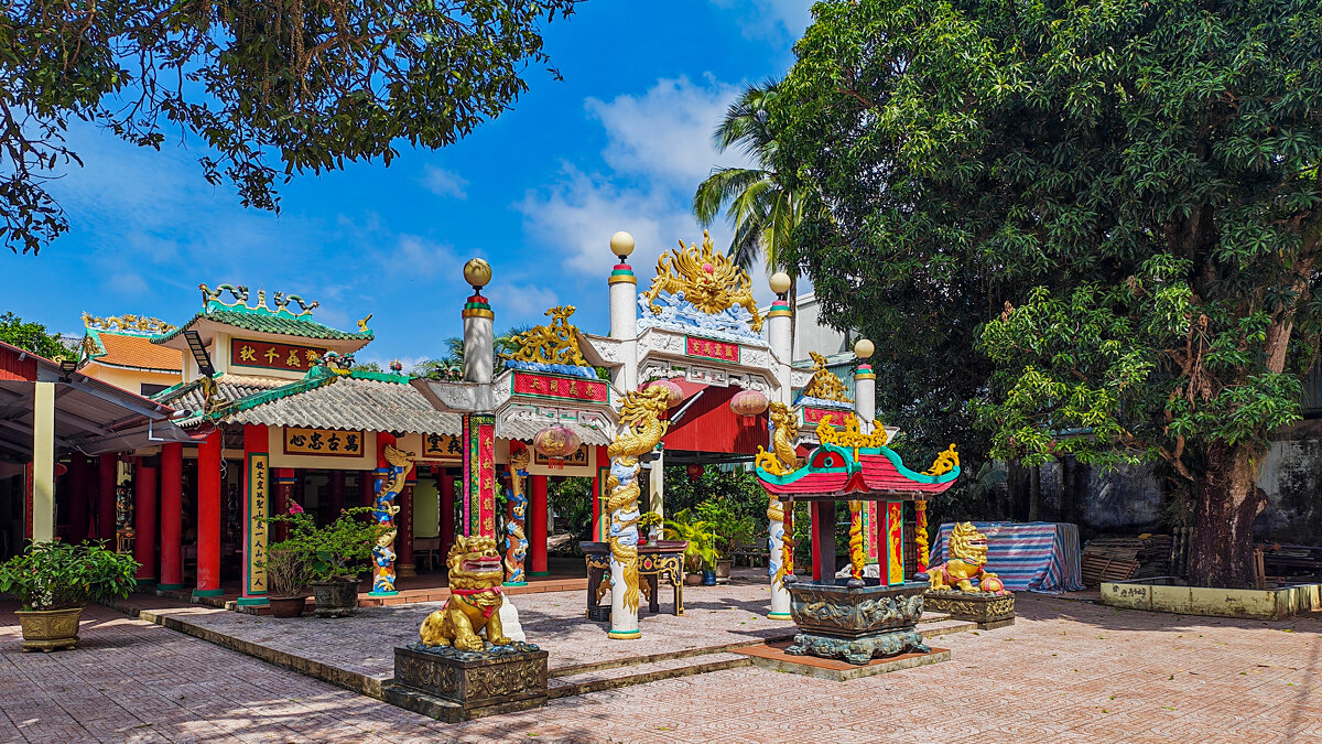 Храм - Dmitry i Mary S