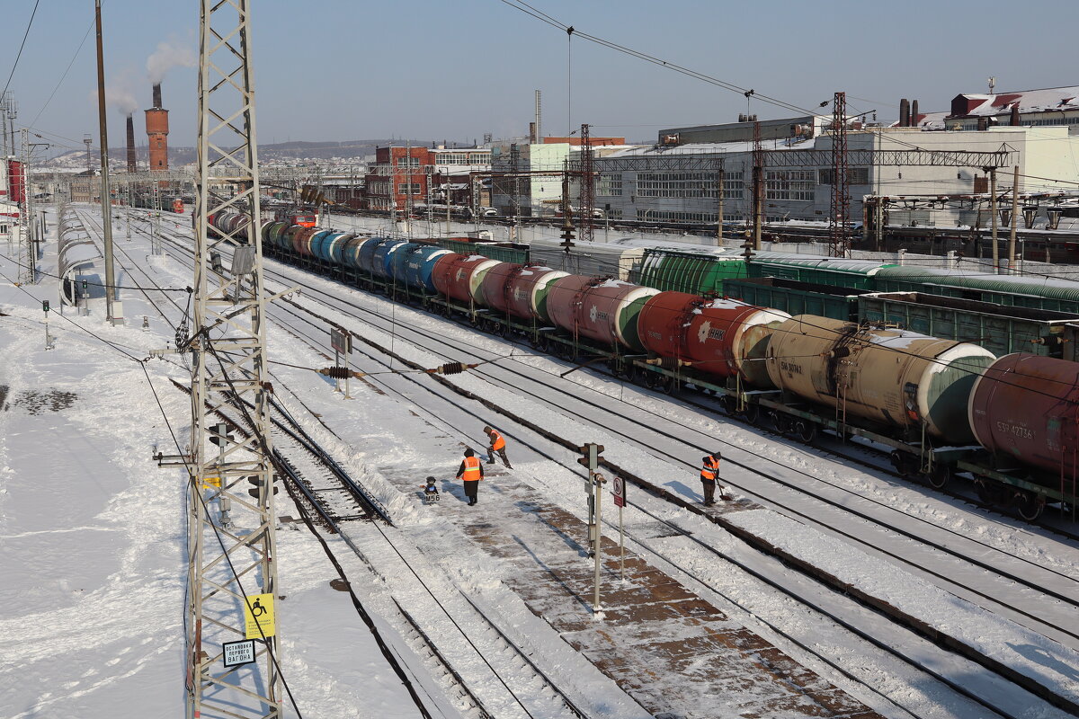 Обычный день на РЖД. - Шурф Сьлядек 