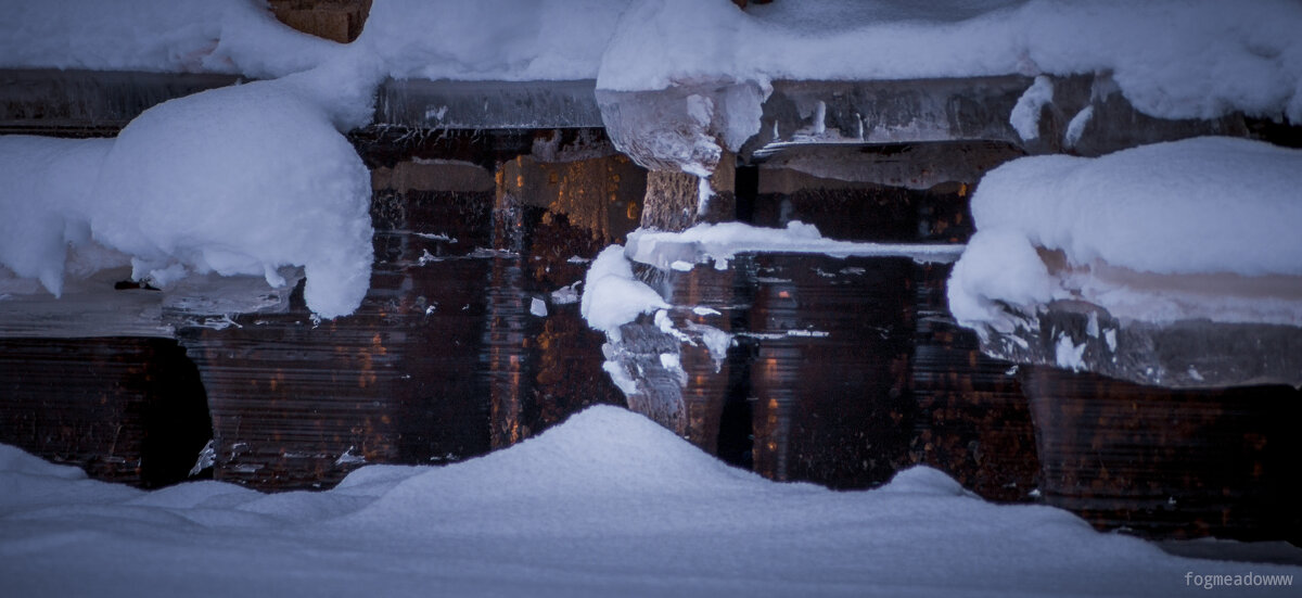 Ледяные слои на сваях - fogmeadowww m