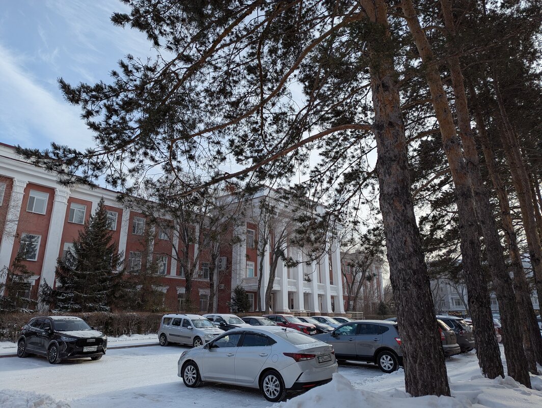 На улицах Караганды - Андрей Хлопонин На улицах Караганды - Андрей Хлопонин