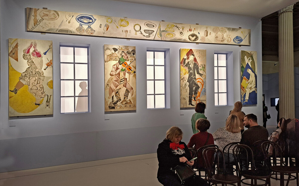 на выставке картин Марка Шагала в Пушкинском. - ИРЭН@ . на выставке картин Марка Шагала в Пушкинском. - ИРЭН@ .