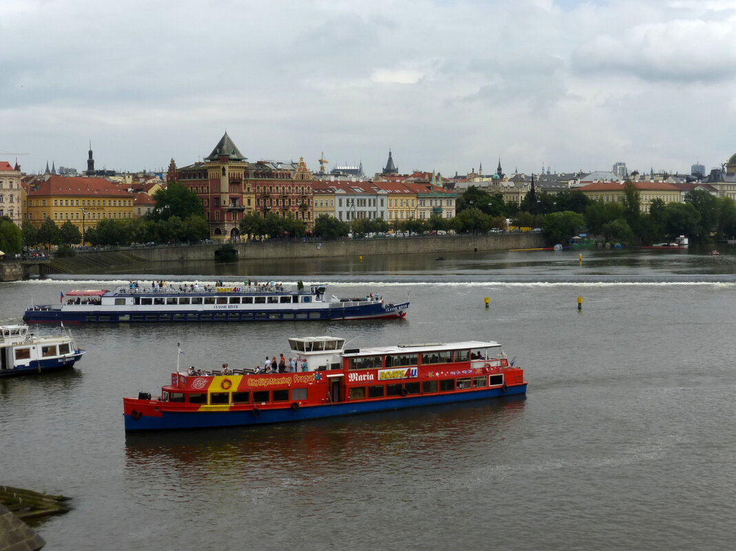 Пражский вид - Елена Суханова