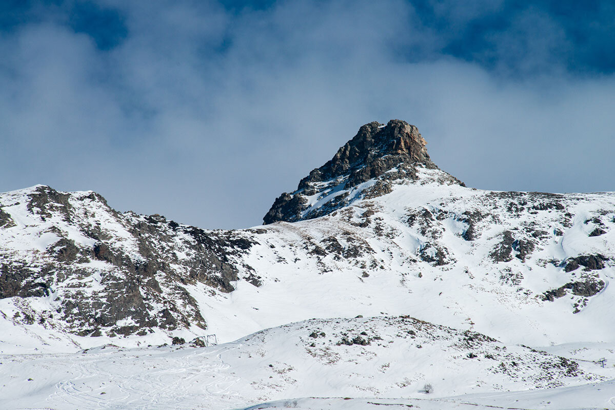 Горы, воздух, снег - Римма Волченко Горы, воздух, снег - Римма Волченко