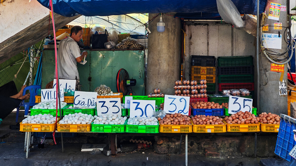 На рынке - Dmitry i Mary S