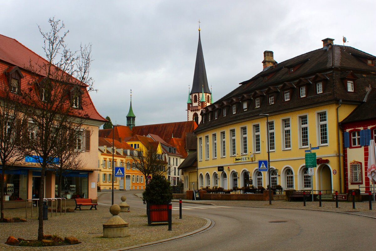 Городок - Юрий. Шмаков