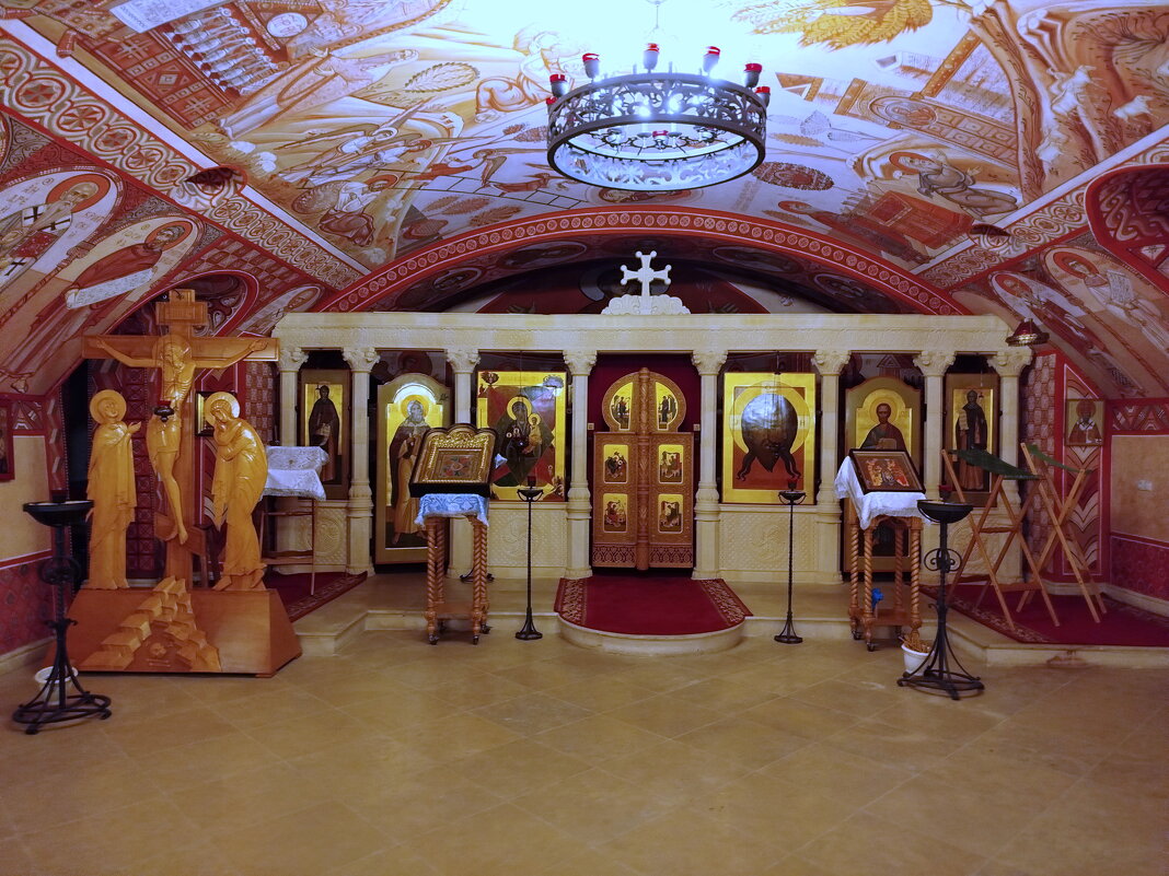 Пещерная церковь - Александр Чеботарь