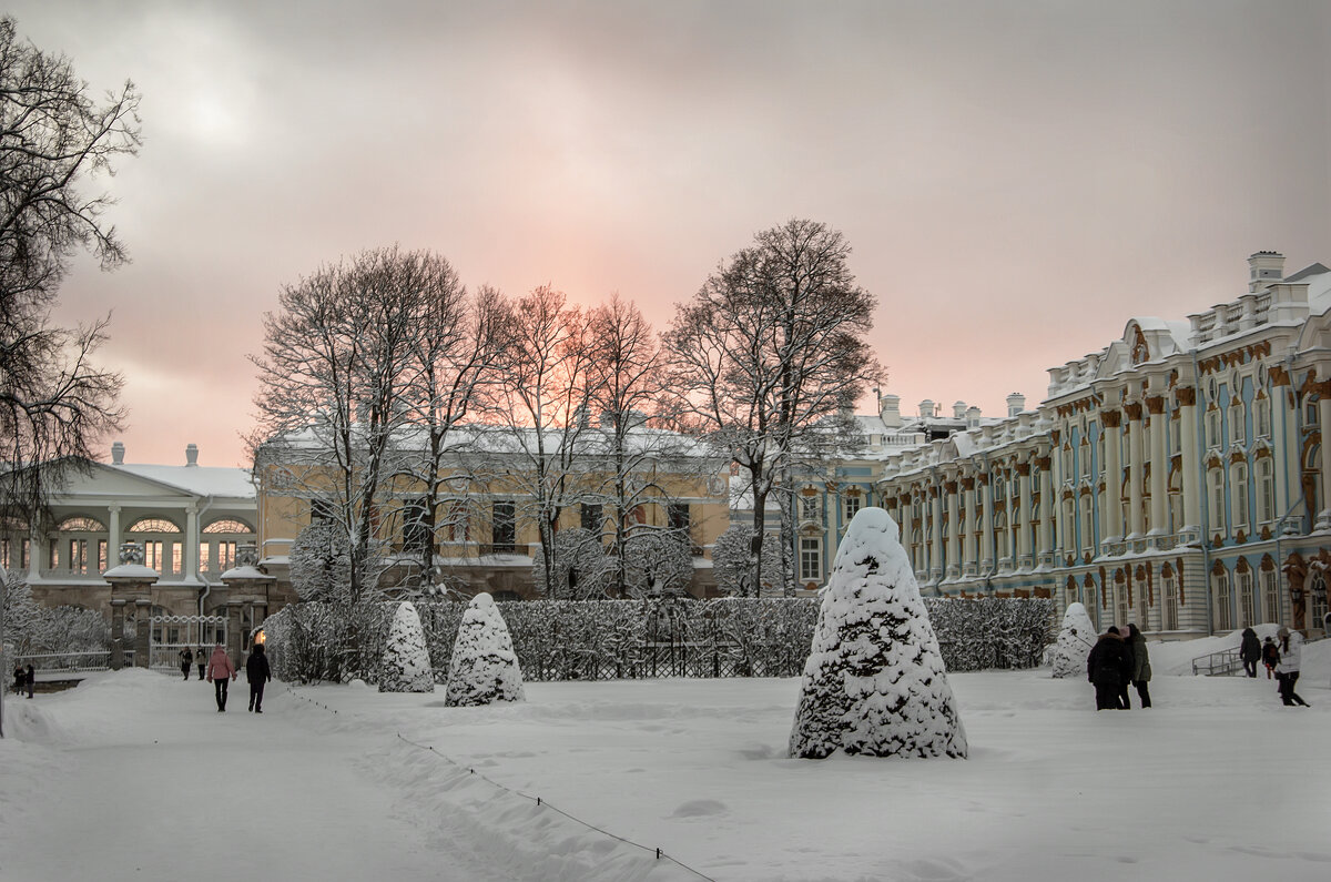Вечер в Екатерининском парке Царского села. - Bosanat 