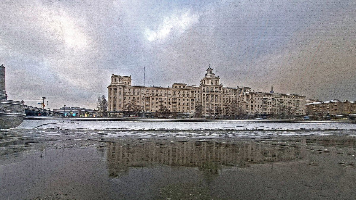 Дом нефтяников. 1938-45,гНабережная Тараса Шевченко - ИРЭН@ .