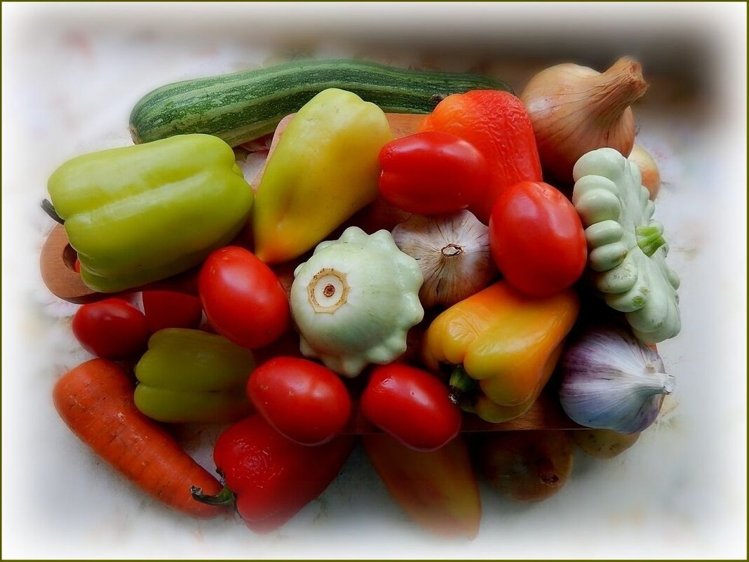 Овощной натюрморт ... - Валентина Надсон