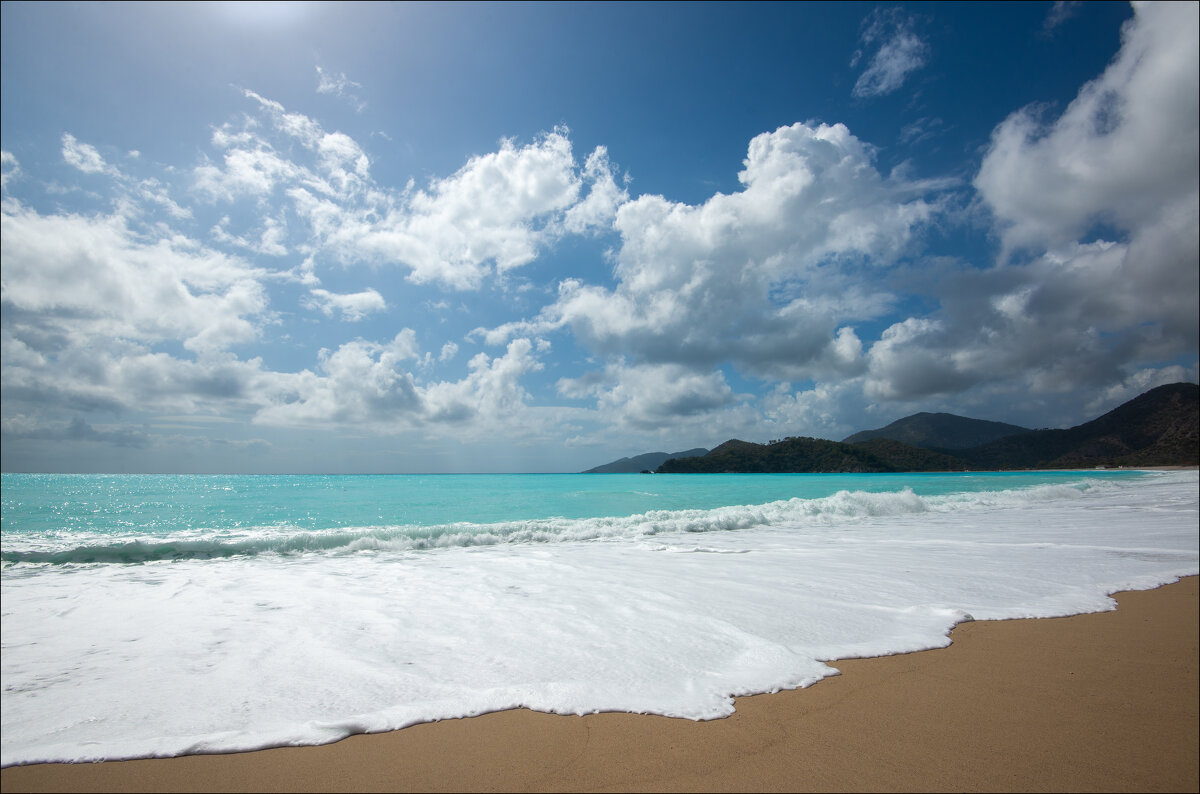 "Море смеялось" - **** vedin