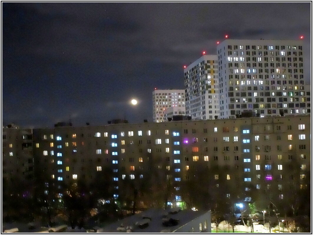 Вечер. "Восход" луны - Ольга Довженко