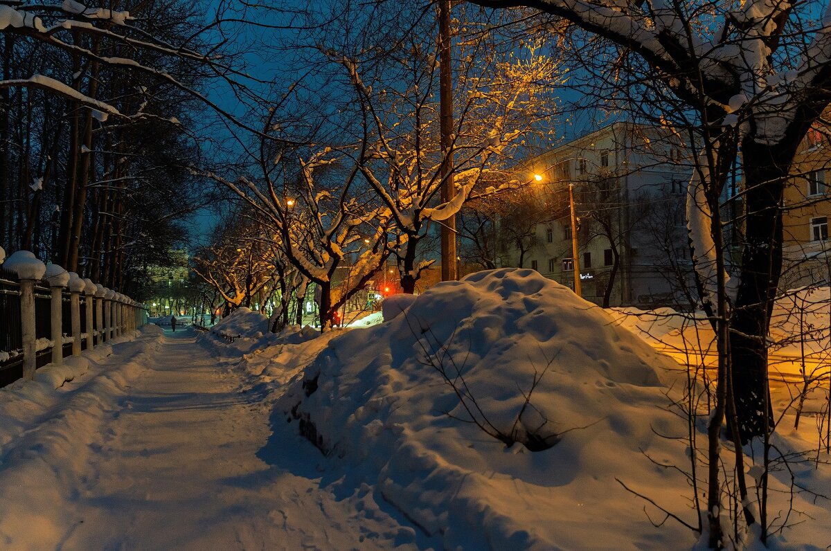Утро в Комсомольске-на-Амуре - Виктор Иванович Чернюк