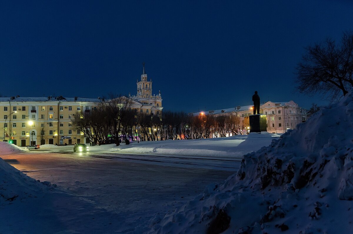 Утро в городе - Виктор Иванович Чернюк