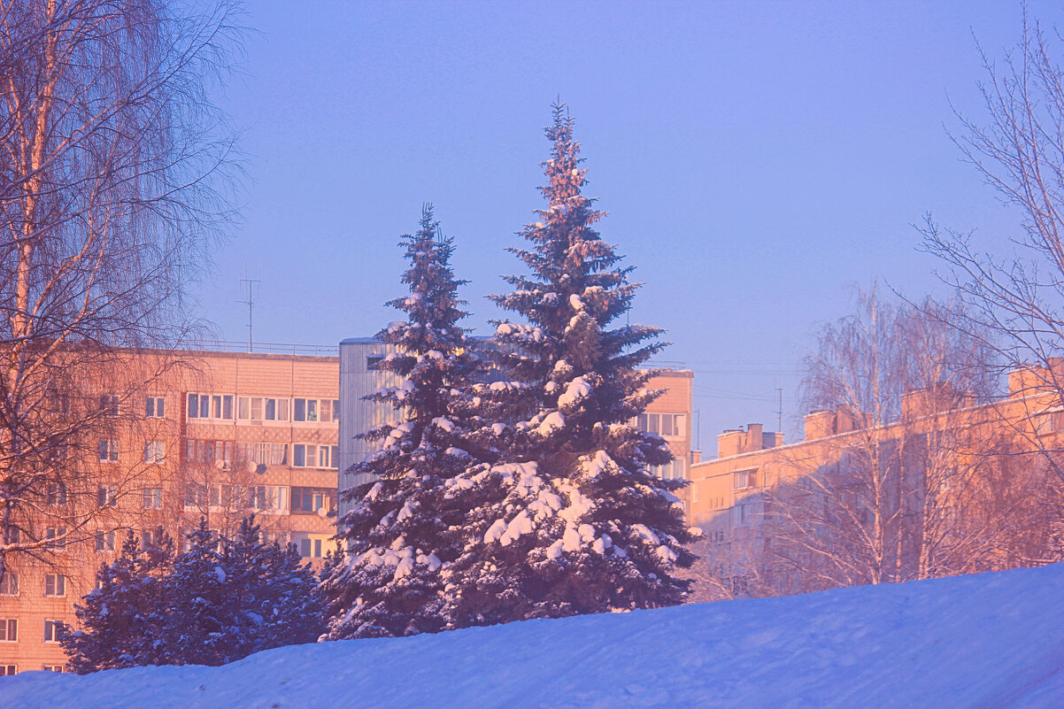 Вечерний город - Сергей Кочнев