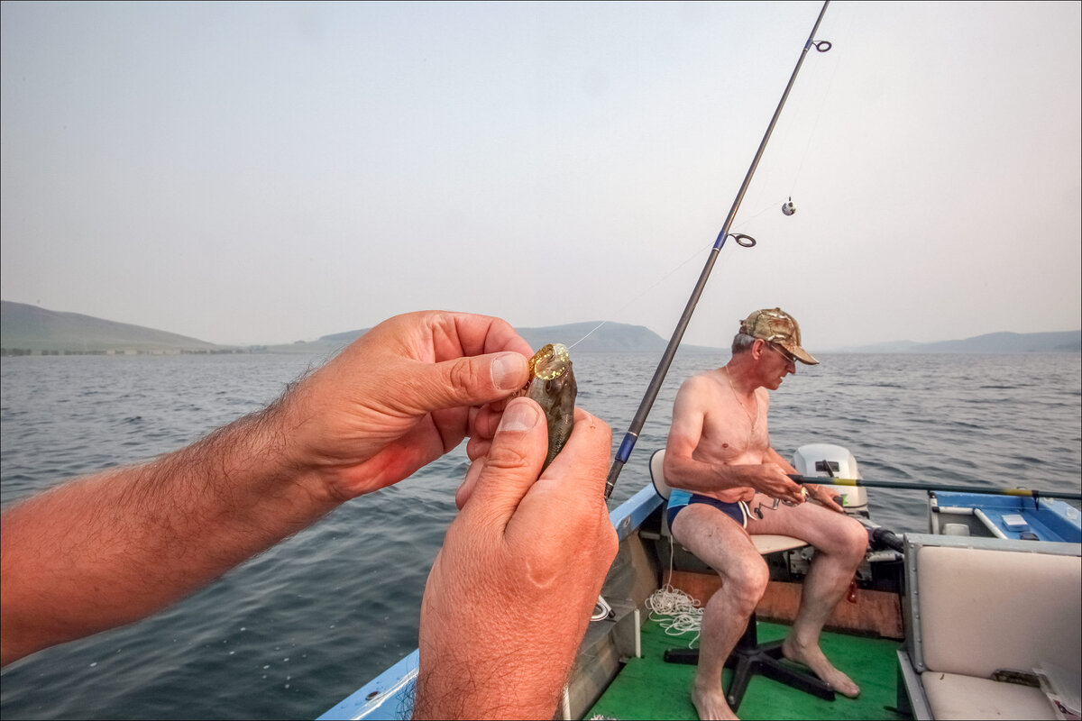 НА БОЛЬШОМ - Александр Кустов