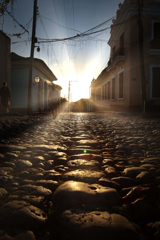 Закат. Город Тримидат. Куба - Александра Николаева Закат. Город Тримидат. Куба - Александра Николаева