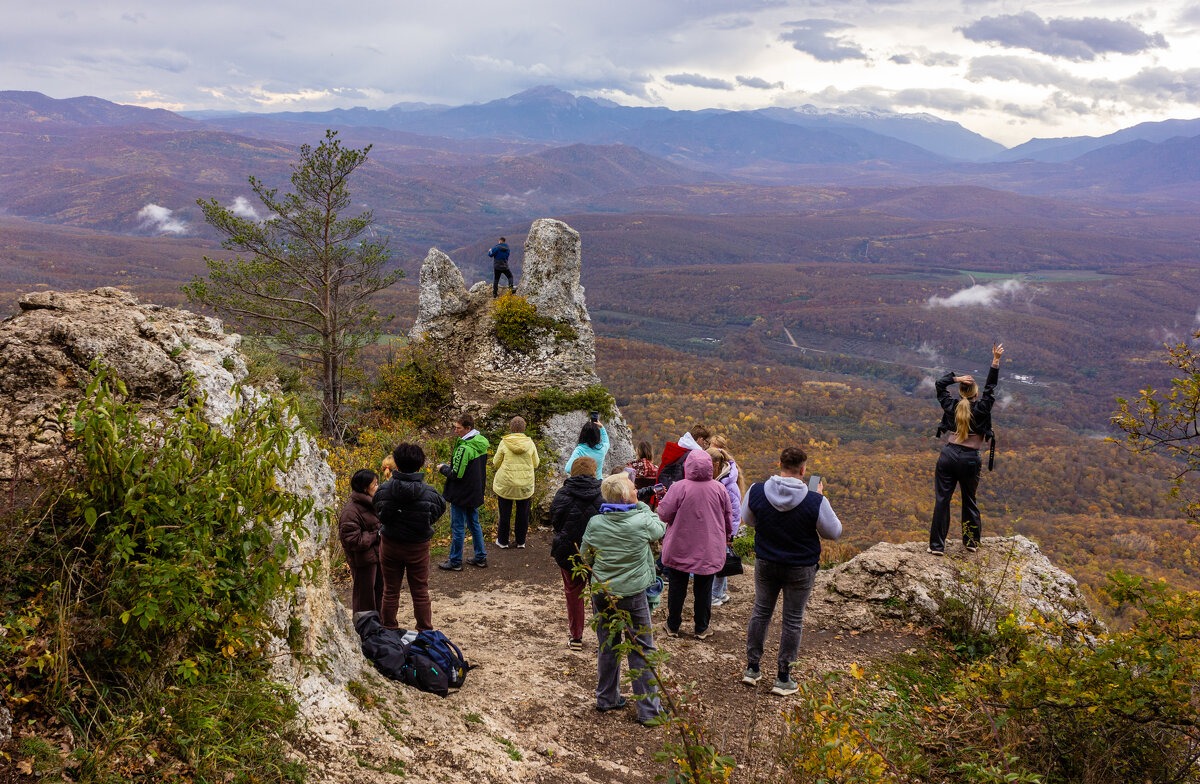 Адыгея.Поход к "чертову пальцу" на хребте Уна Коз. - ирина )))