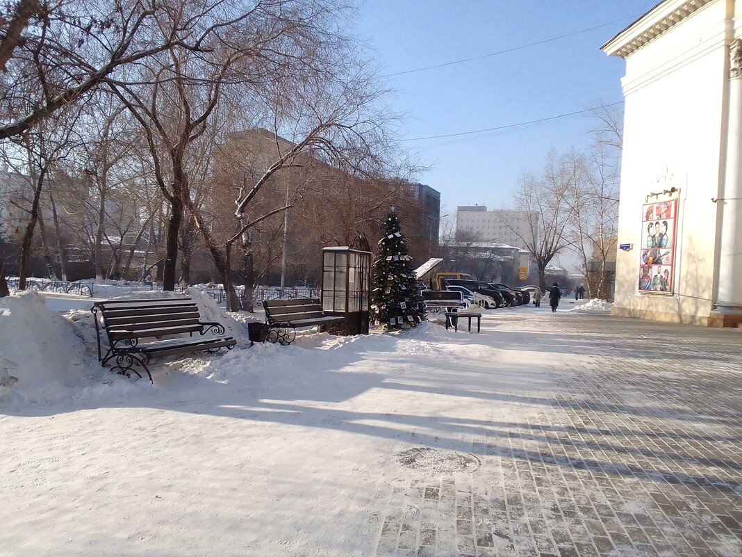 Ретроуголок возле "Родины" - Екатерина Панова